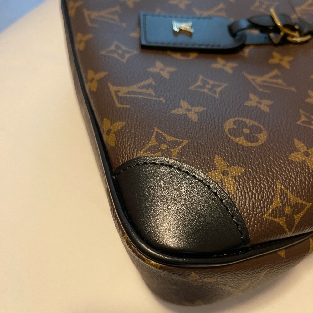 Louis Vuitton Odeon PM Purse - Picture 14 of 17